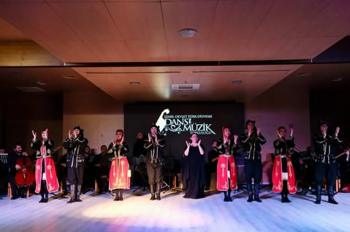 İzmir Devlet Türk Dünyası Topluluğu Deve Güreşi Festivali Açılışı