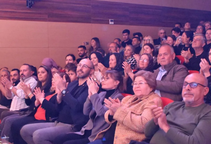 İzmir Devlet Türk Dünyası Topluluğu Anadolu Ezgileri