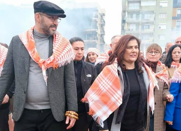 En Yakışıklı Deve