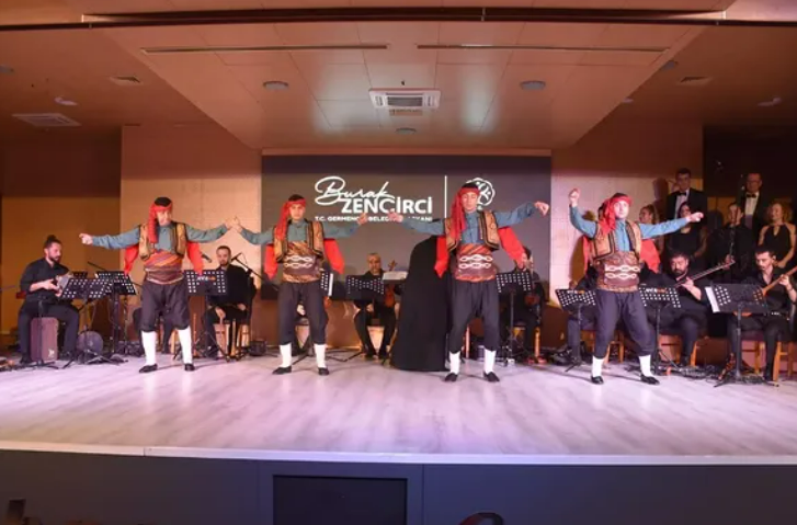 İzmir Devlet Türk Dünyası Topluluğu Anadolu Ezgileri